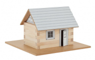 Easy-Line drevený domček, 15 x 11 x 12,5 cm